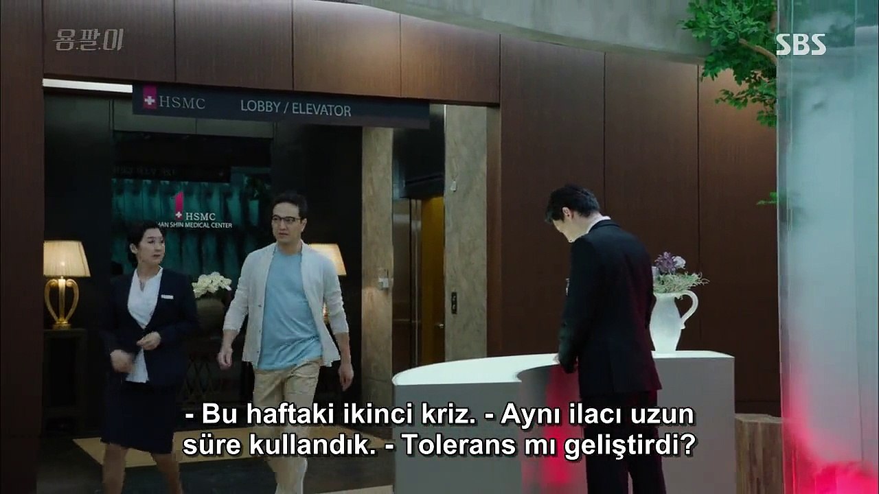 Yng.Pal.E02.AF