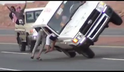 How men drive cars in Saudi Arabia