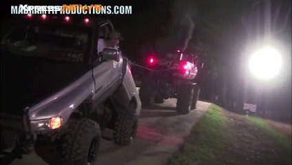 DODGE RAM DIESEL VS Monstrer truck