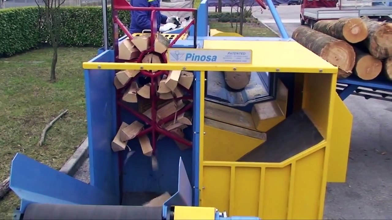PINOSA.NET EPC 400 WORLDS FASTER FIREWOOD PROCESSOR ***PREVIEW***  BRENNHOLZ  BOIS DE CHAUFFAGE