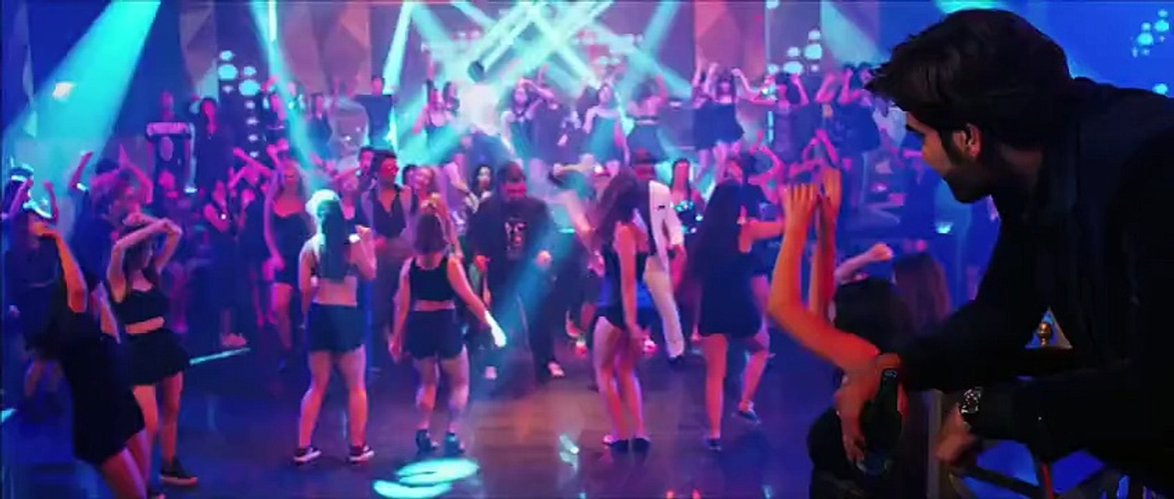 Jawani Phir Nahi Ani Theatrical Trailer | Hamza Ali Abbasi