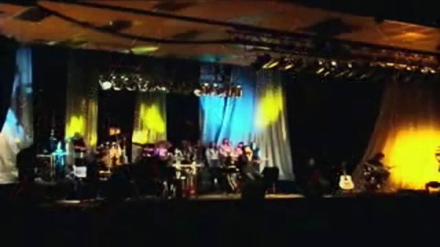 Jesus Adrian Romero - Con Manos Vacias (UNPLUGGED)