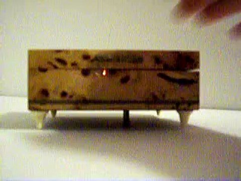 REUGE Music Jewelry Box Plays MUSIC BOX DANCER