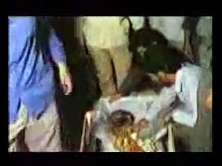 People Surprised on 22 years old grave of a martyr was found opened with his fresh Body. - Video Dailymotion