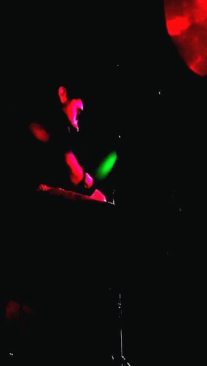 KISS - Heaven's On Fire (live drum cam)