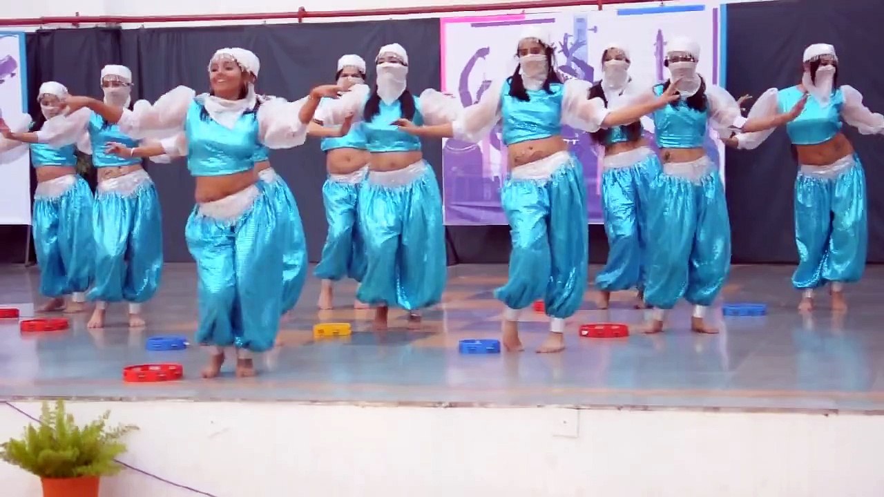 arabian dance by girls of the gurukul sector 20 panchkula.AVI