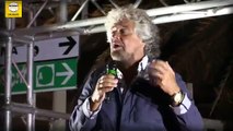 Beppe Grillo - Fiaccolata dell'Onestà: Ostia - Roma (INTEGRALE)