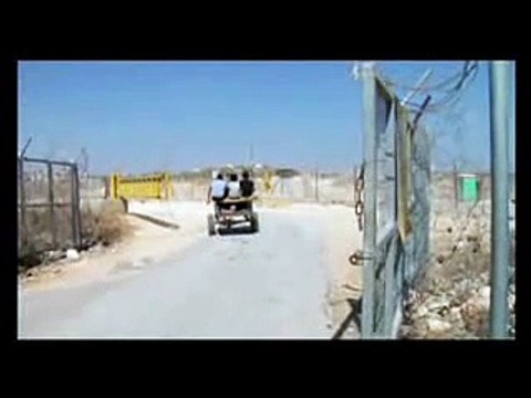 Dailymotion femme soldat crache sur enfants palestiniens, une vidéo de verite islam, palestine, maroc, algerie, europe