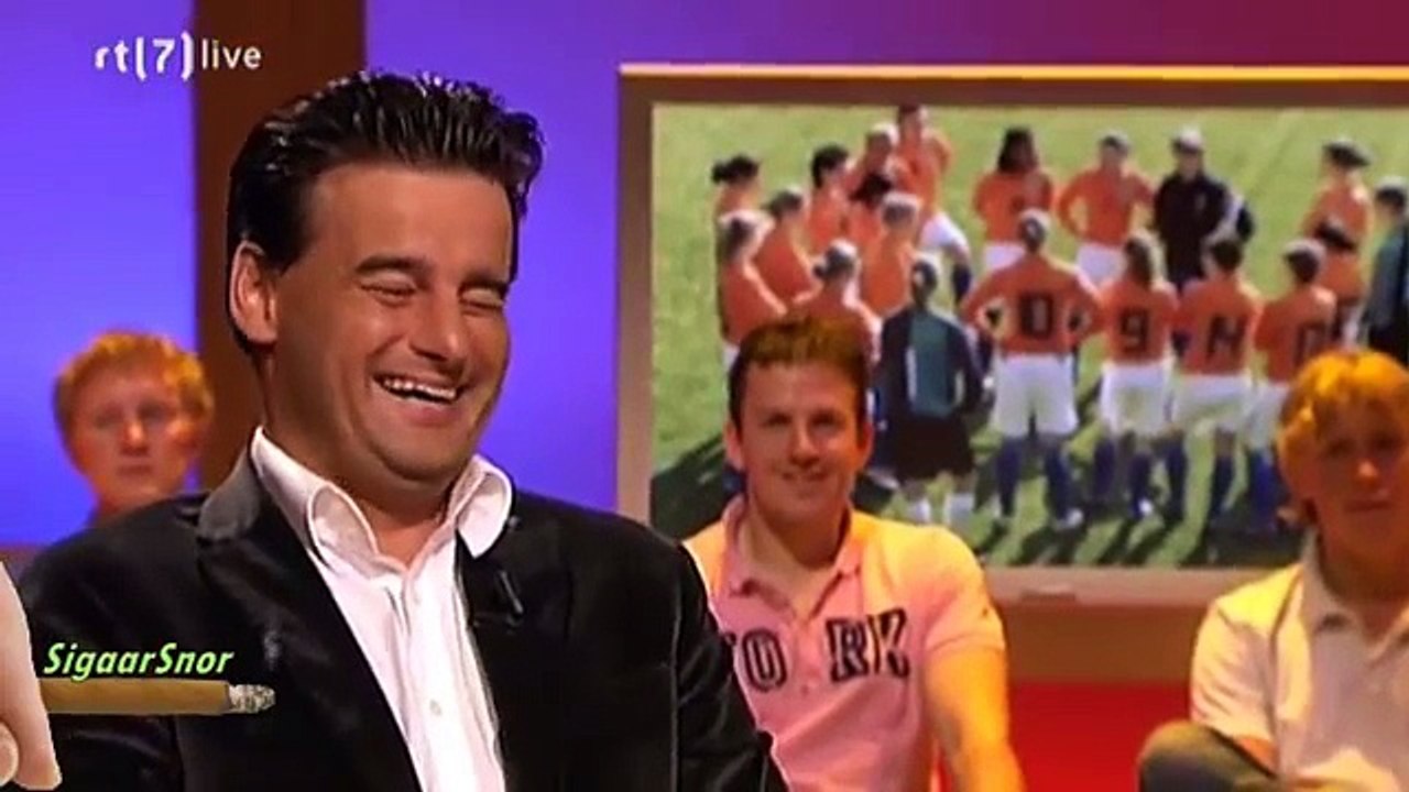 Compilatie Voetbal International (ma 07-09-2009)