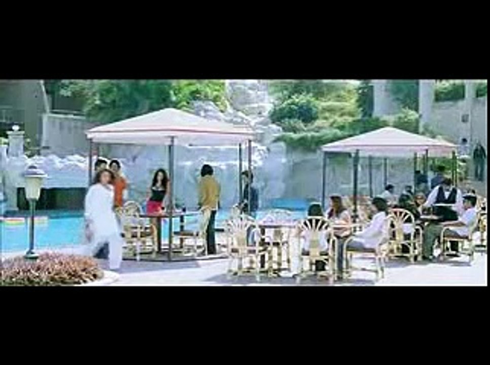 Dhol (2007) Hindi Movie w_Eng Subs(01h36m48s-02h25m12s)