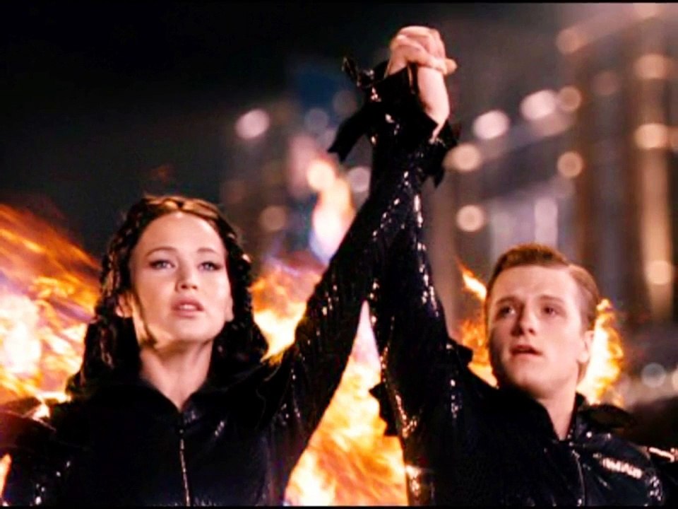 Katniss Everdeen her story with Peeta (Hunger Games)
