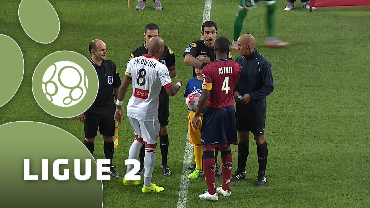 Clermont Foot - Nîmes Olympique (1-0)  - Résumé - (CF63-NIMES) / 2015-16
