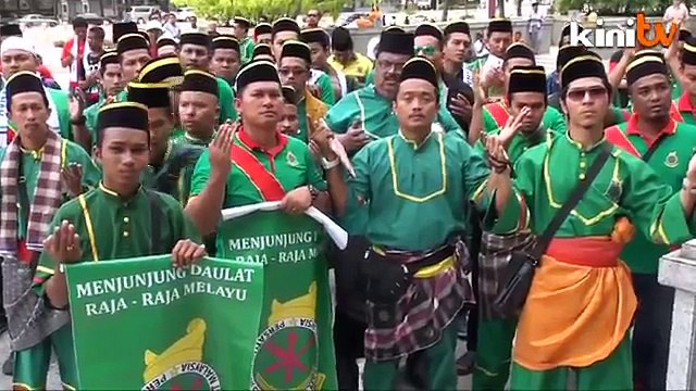 'It's our right': Malaysians explain why 'Allah' is for Muslims (BM/ENG)