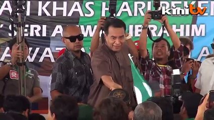 "Menyelami kebimbangan Melayu untuk perubahan menyeluruh "