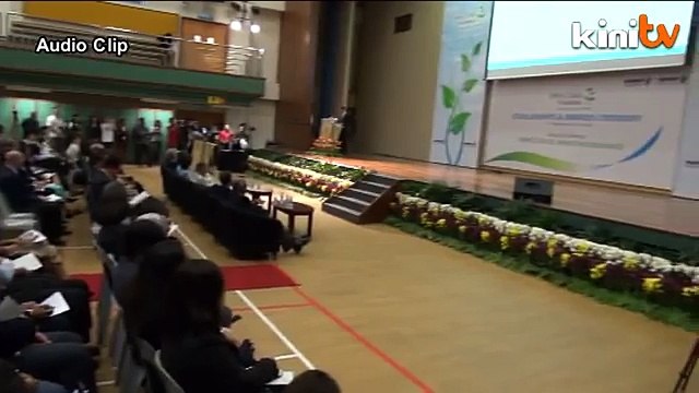 Two thumbs up from Dr M for harsher laws