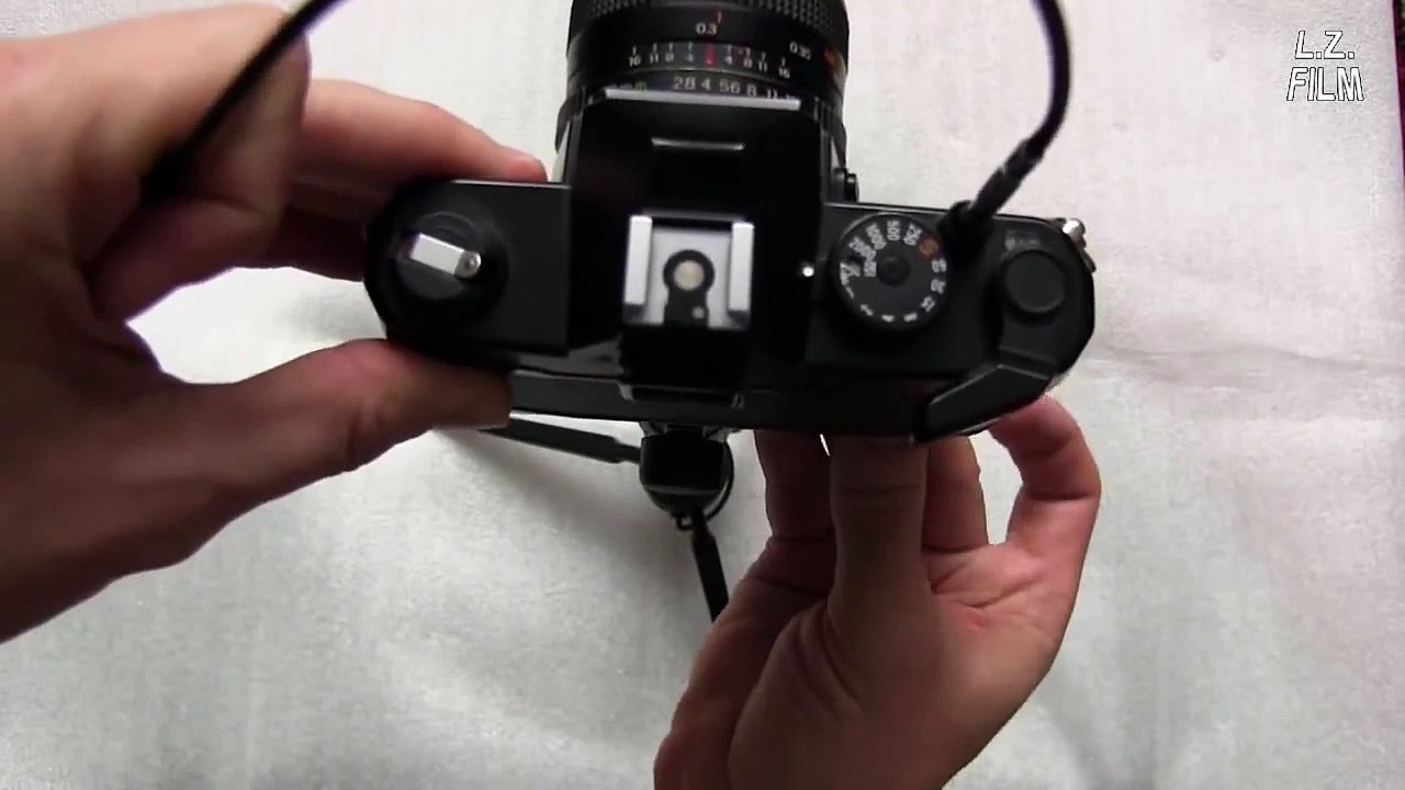 Analog Photography Tutorial (advanced): Yashica FX-3