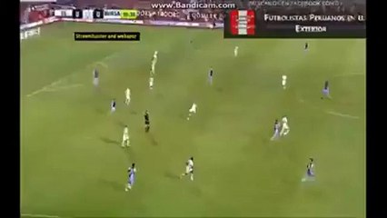 Luis Advíncula: El palo le negó su primer gol con el Bursaspor