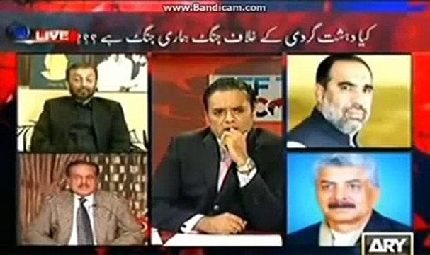 MQM Farooq Sattar Badly Insulted by General Hamid Gul at Live Programe