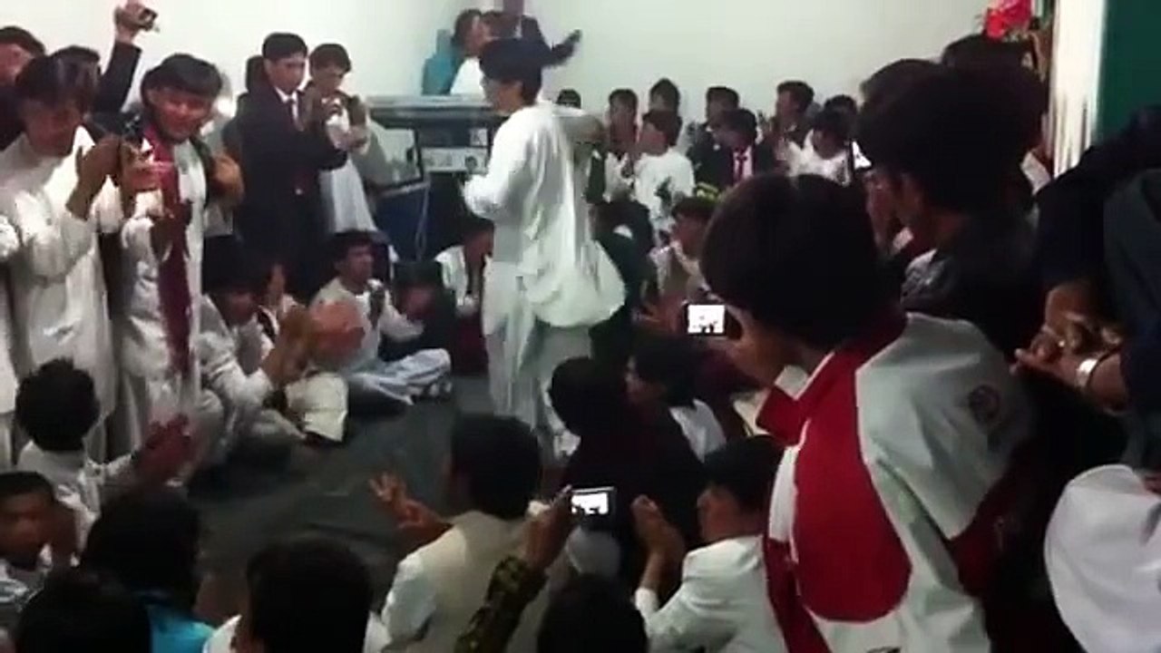 رقص محلی ( بچه جاغوری).