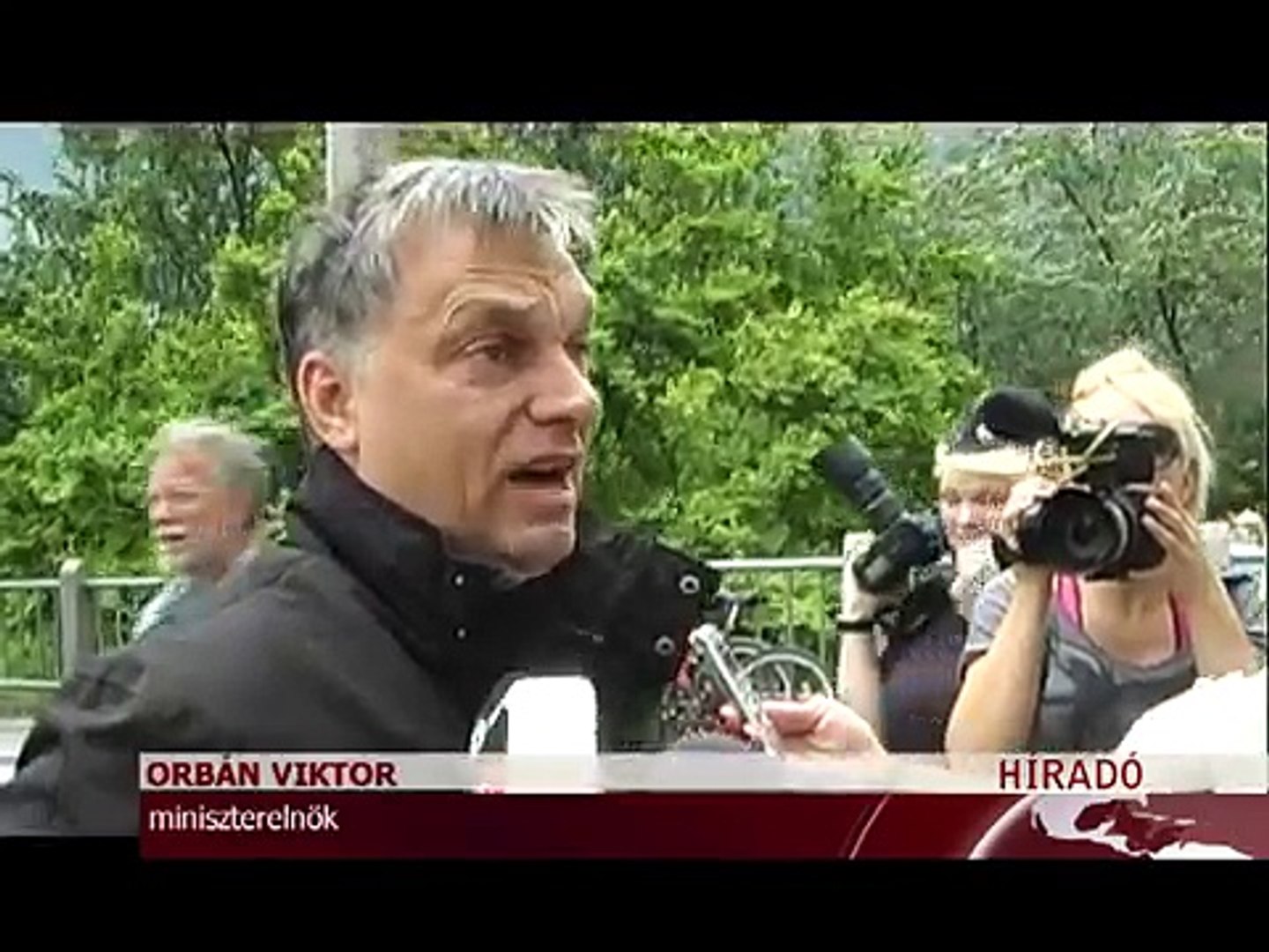 Árvízi védekezés: Orbán Viktor Baján járt (Dél Tv)