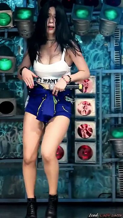 150815 댄스팀 웨잇어미닛 (Wait A Minute) - 어머님이 누구니? (JYP) @ 밀리오레 직캠 By 카페라떼