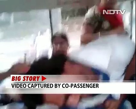 Woman thrashes alleged molester on Delhi bus