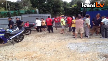 12 opposing demolition of houses in Mantin arrested