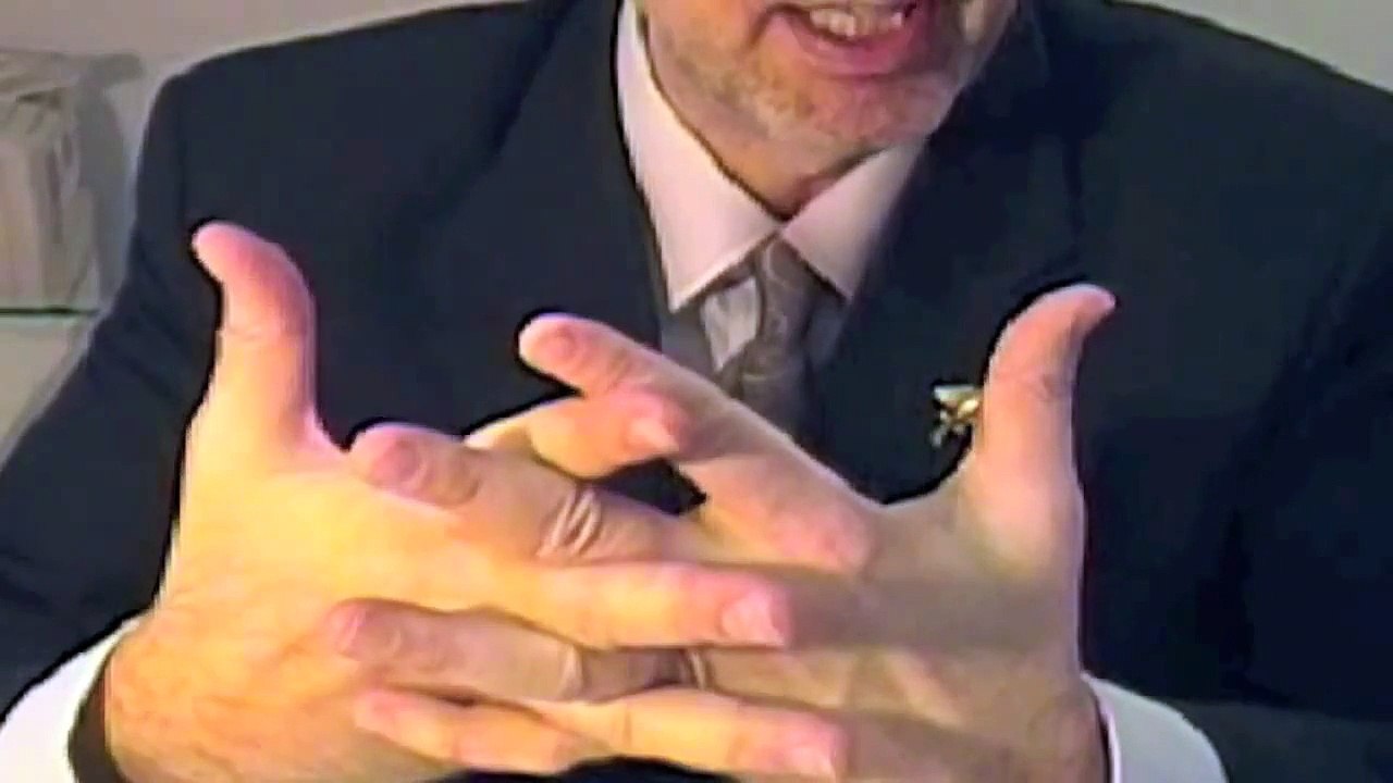 Proof UFO Cover Up Explained in 10 Minutes by Dr. Richard Dolan - OVNI 飞碟 НЛО ユーフォー