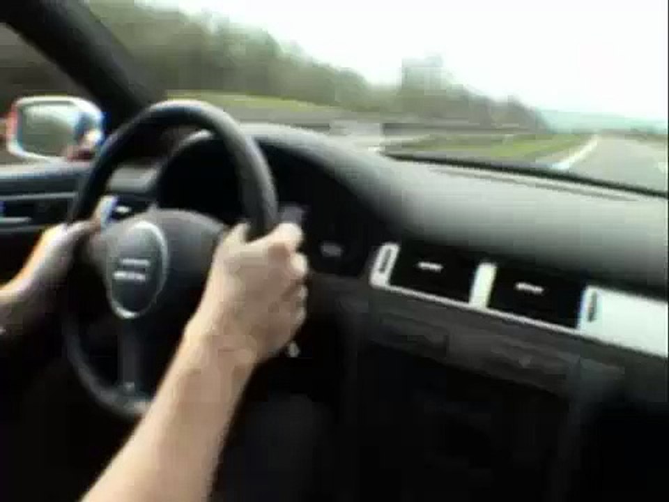 Audi RS6  Avant 500 hp doing 300 kmh on the Autobahn