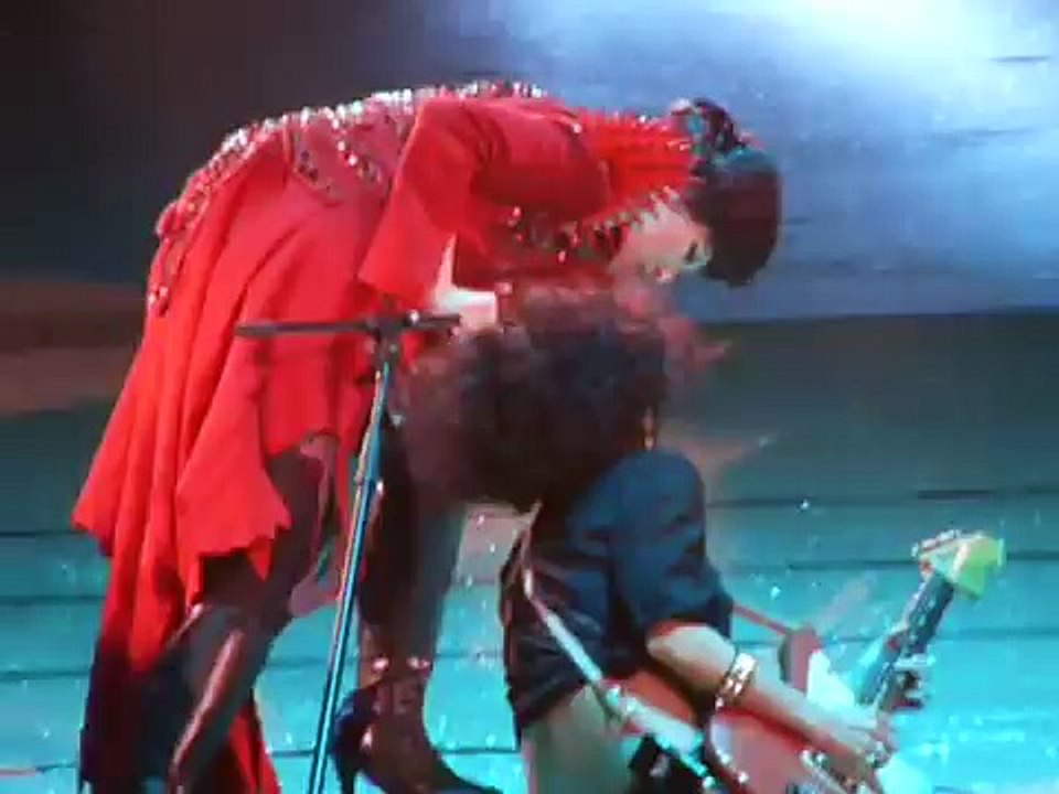 抬起我的頭來part 2 @ Ladies & Gentlemen 楊千嬅世界巡迴演唱會2010 - 香港站