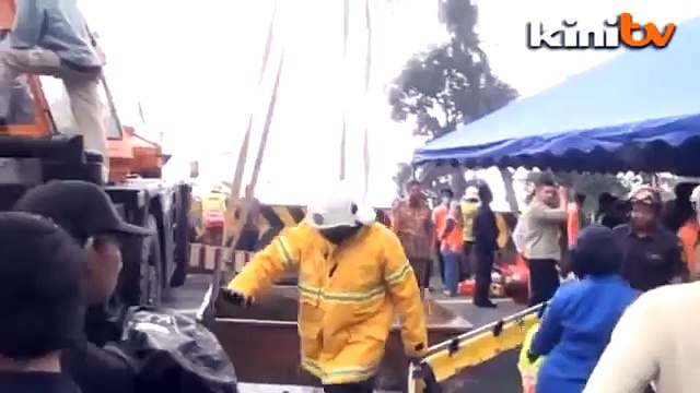 Malaysia mourns as search continues for more Genting victims