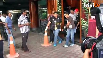 Penang police gun down 5 suspects in shootout