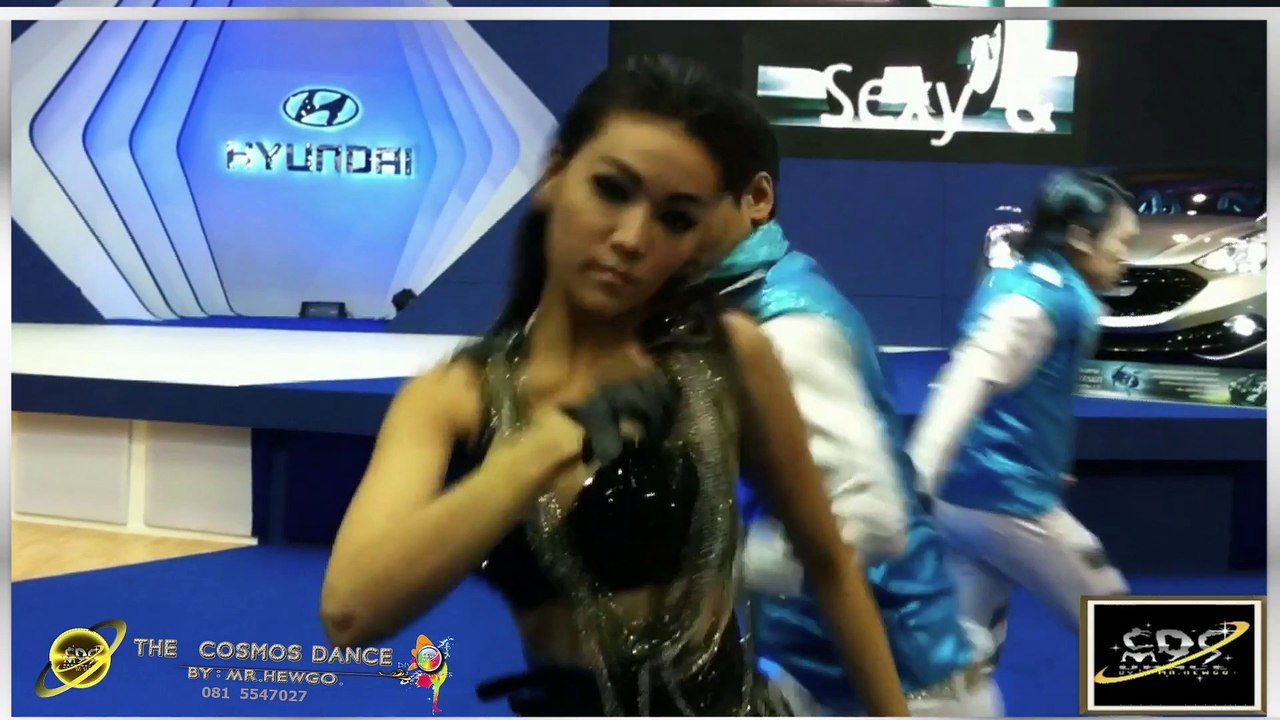 The Cosmos dance Thailand - Hyundai performance in Thailand Motor expo 2011