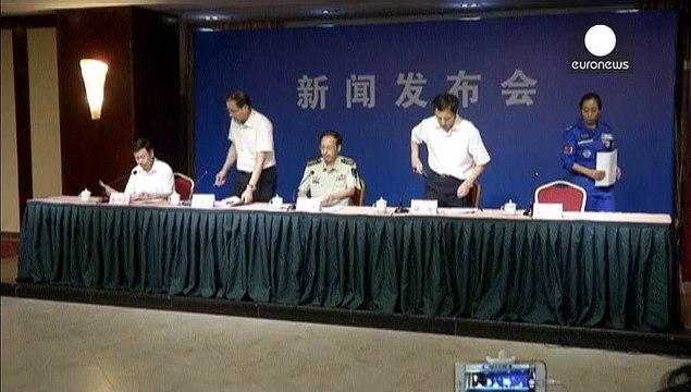 Китай: число жертв взрыва в Тяньцзине растет на фоне противоречивой информации