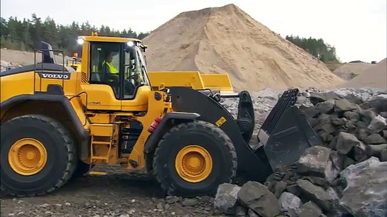 Volvo Construction Equipment Wheel Loaders WLO L250H Bucket Design