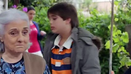 Morales obsequia al papa un “crucifijo comunista”