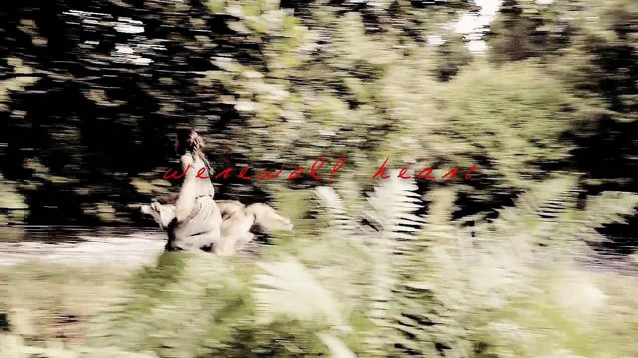 arya stark | werewolf heart