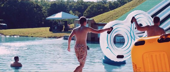 Royal Flush - The most amazing super slide in the world !