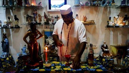 Simpatia da cabeça de alho para a pessoa pensar loucamente em você.