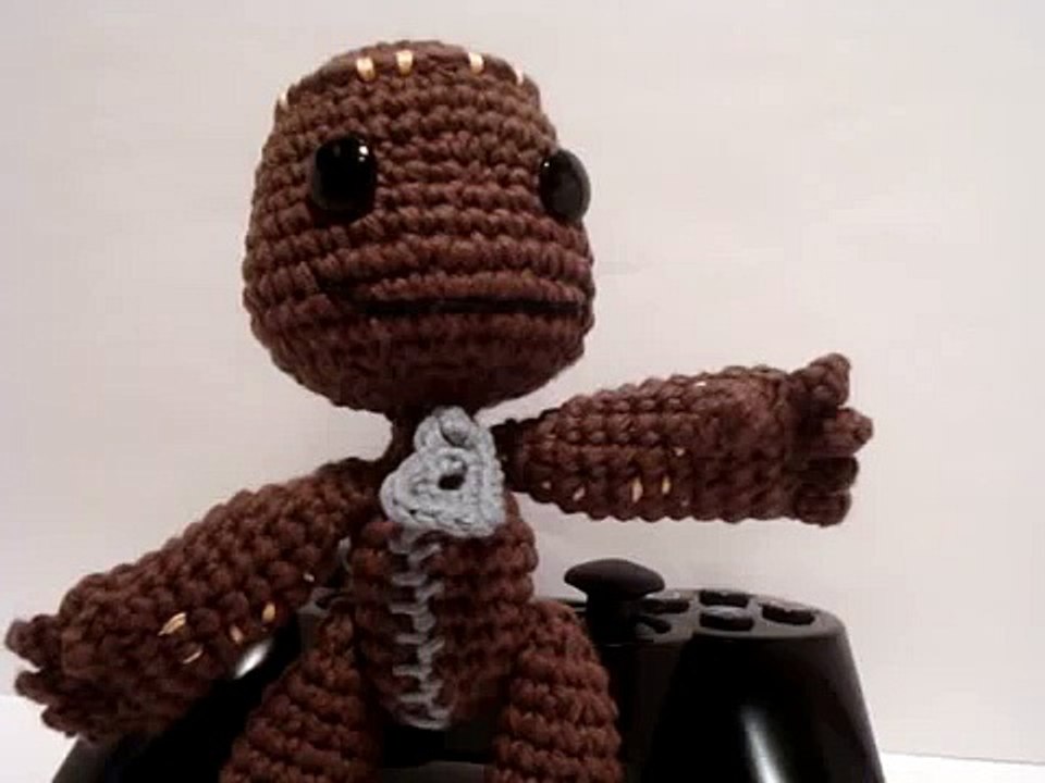 Nerdigurumi - Amigurumi Crochet Little Big Planet Sackboy - with Pattern!