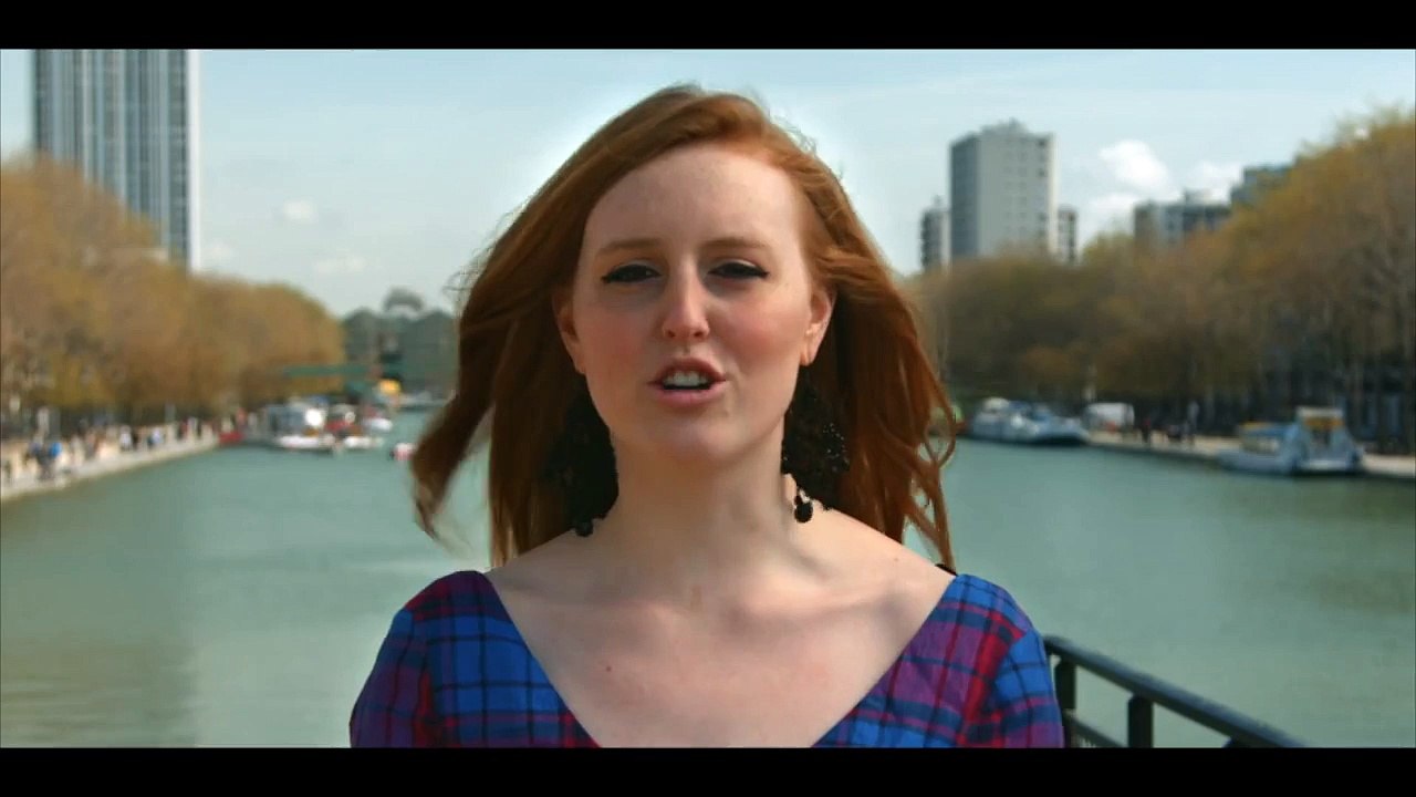 Josiane pour TV5 Monde - «Bibliothèque numérique» - juillet 2015 - Le petit chaperon rouge (Charles Perrault)