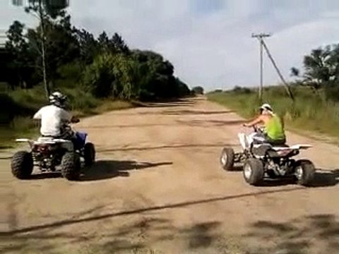 Banshee vs Raptor 700