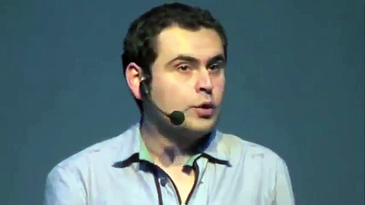 RICARDO QUEVEDO ¿NO TIENE  MAS SENCILLO!!