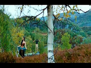 Amali Thumali from song  Ko movie