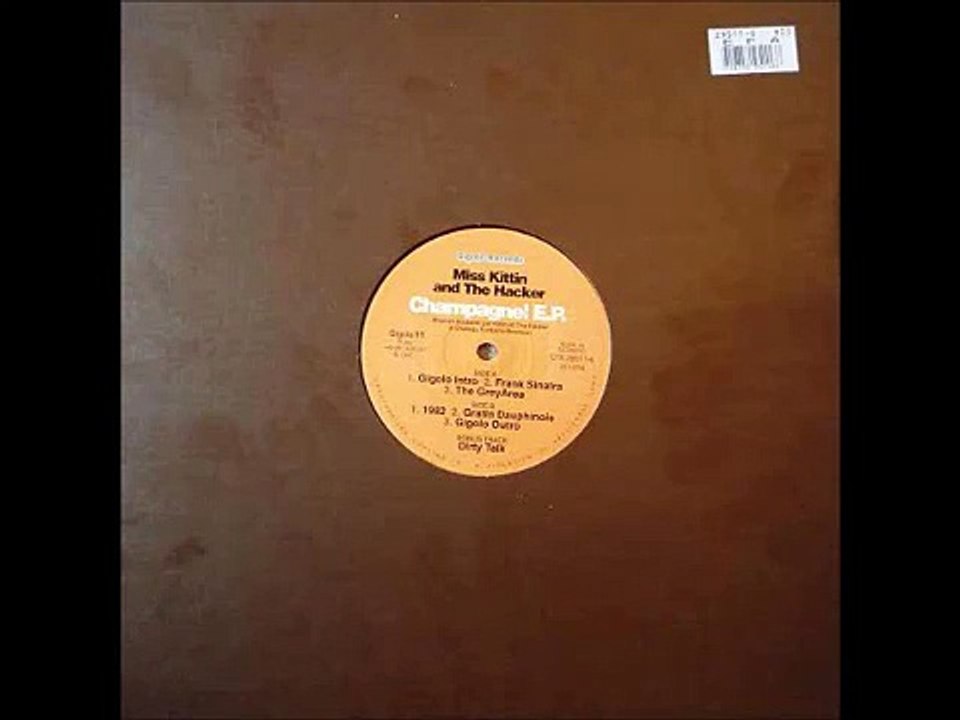 Miss Kittin and the Hacker - Frank Sinatra