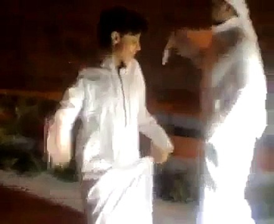 Arabi kis dance(Local)