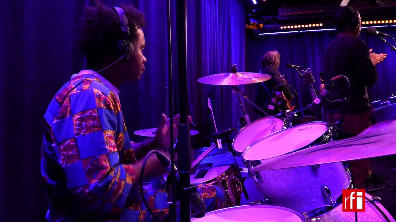 Damily interprète "Tany Antsimo" dans Musiques du monde sur RFI