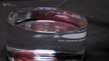 Goutte d'eau en slow motion