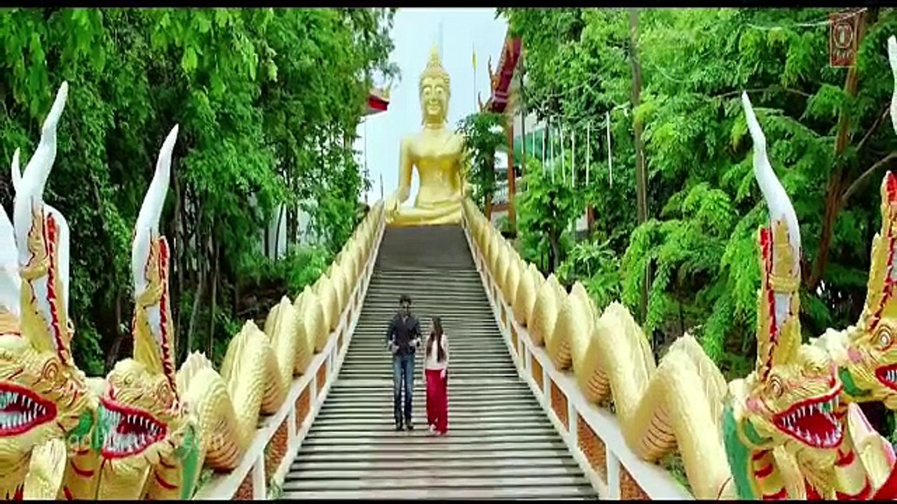 Baaton Ko Teri Hum Bhula Na Sakey,Abheshik Bachan And Asin,All Is Well Movie Song By (Arijit Singh), HD video