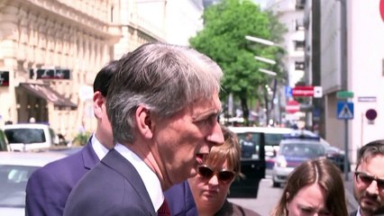 UK to Reassess Tunisia Travel Alert Amid Security Concerns 🇹🇳